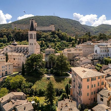 Palazzo Dragoni Hotell Spoleto Exteriör bild