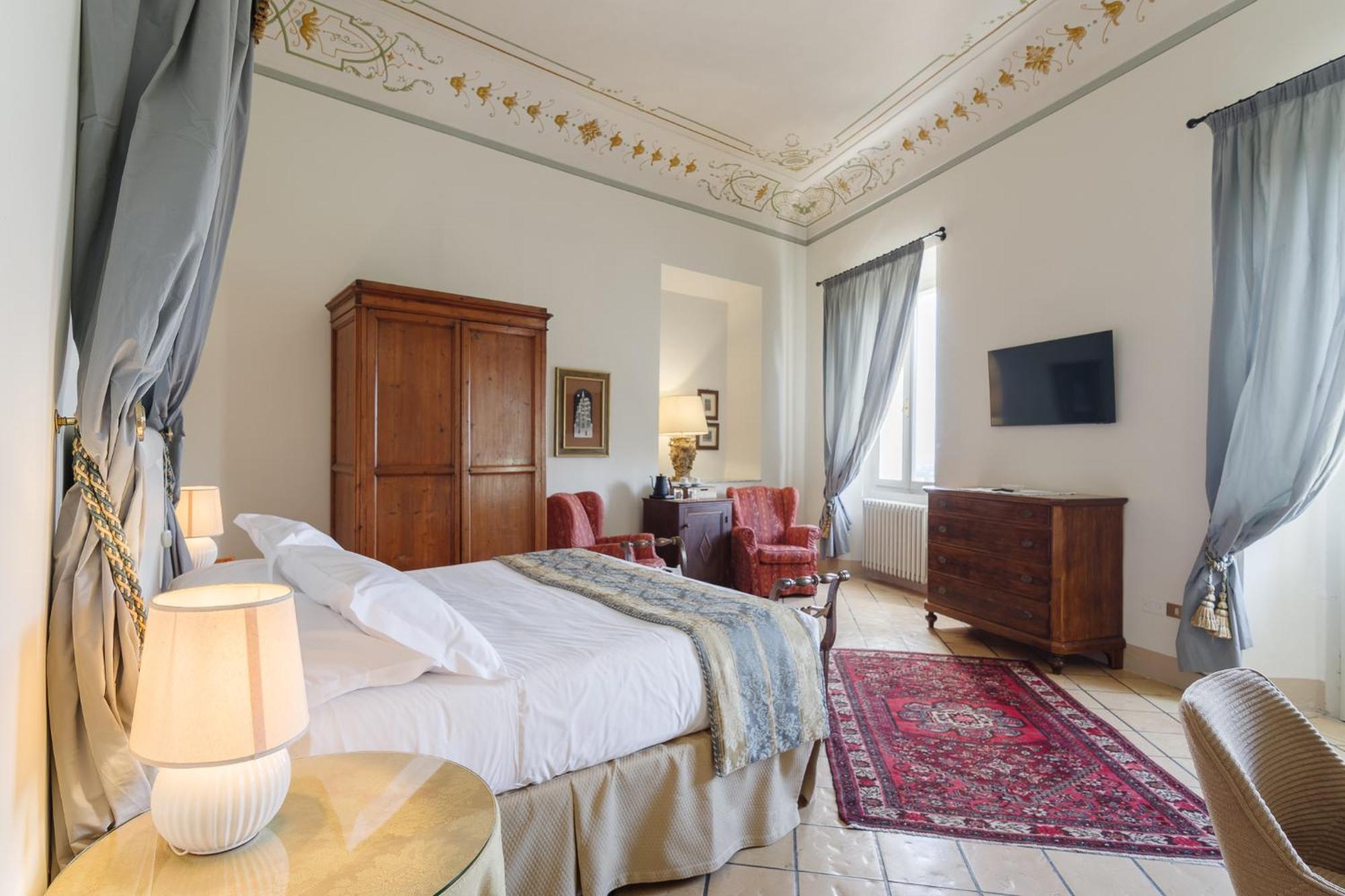 Palazzo Dragoni Hotell Spoleto Exteriör bild